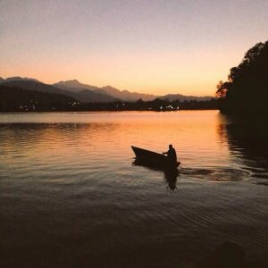A sunrise boat trip to the start of my run