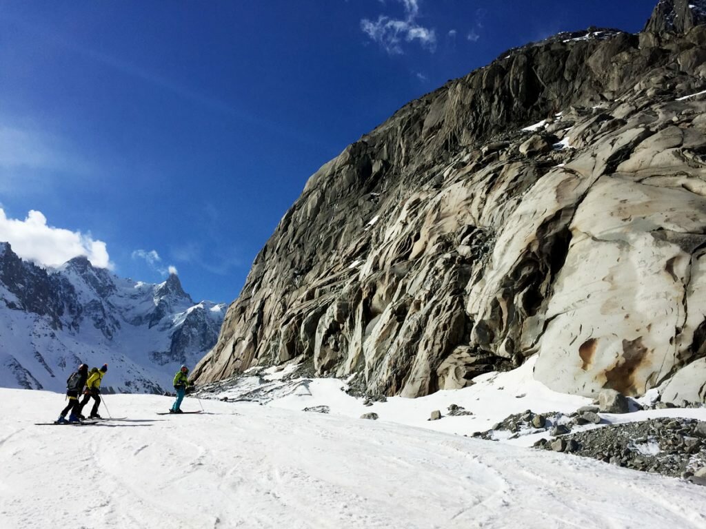 The polished rock on the walls of the Vallée Blanche